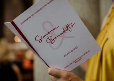 q_Libretto_Nozze a Luglio_Fucsia, arancio e viva magenta_Antonella Amato Wedding Planner